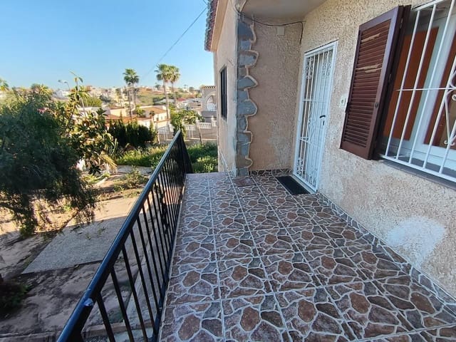 4 soveværelse Villa til salg i Los Balcones - Los Altos, Torrevieja med garage - € 390.000 (Ref: 10165250)