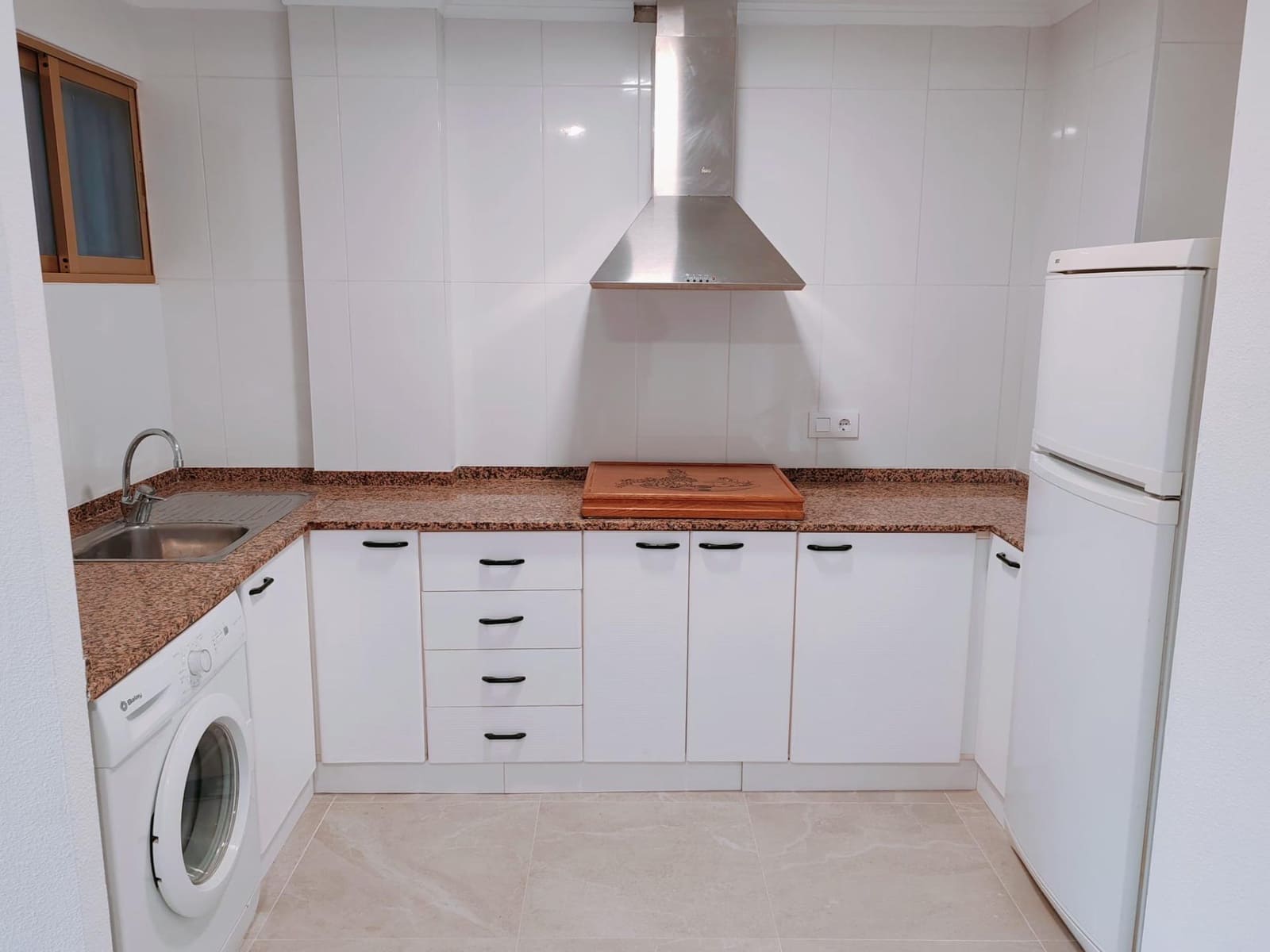 Apartamento de 2 habitaciones en Torrevieja en venta - 139.950 € (Ref: 10165251)