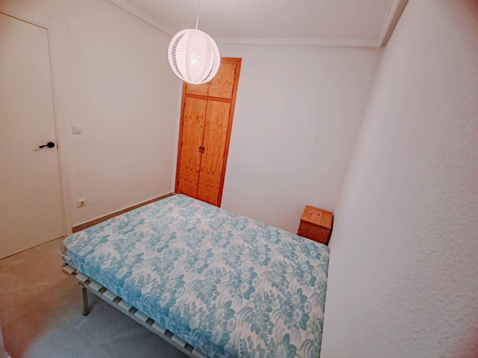 Apartamento de 2 habitaciones en Torrevieja en venta - 139.950 € (Ref: 10165251)