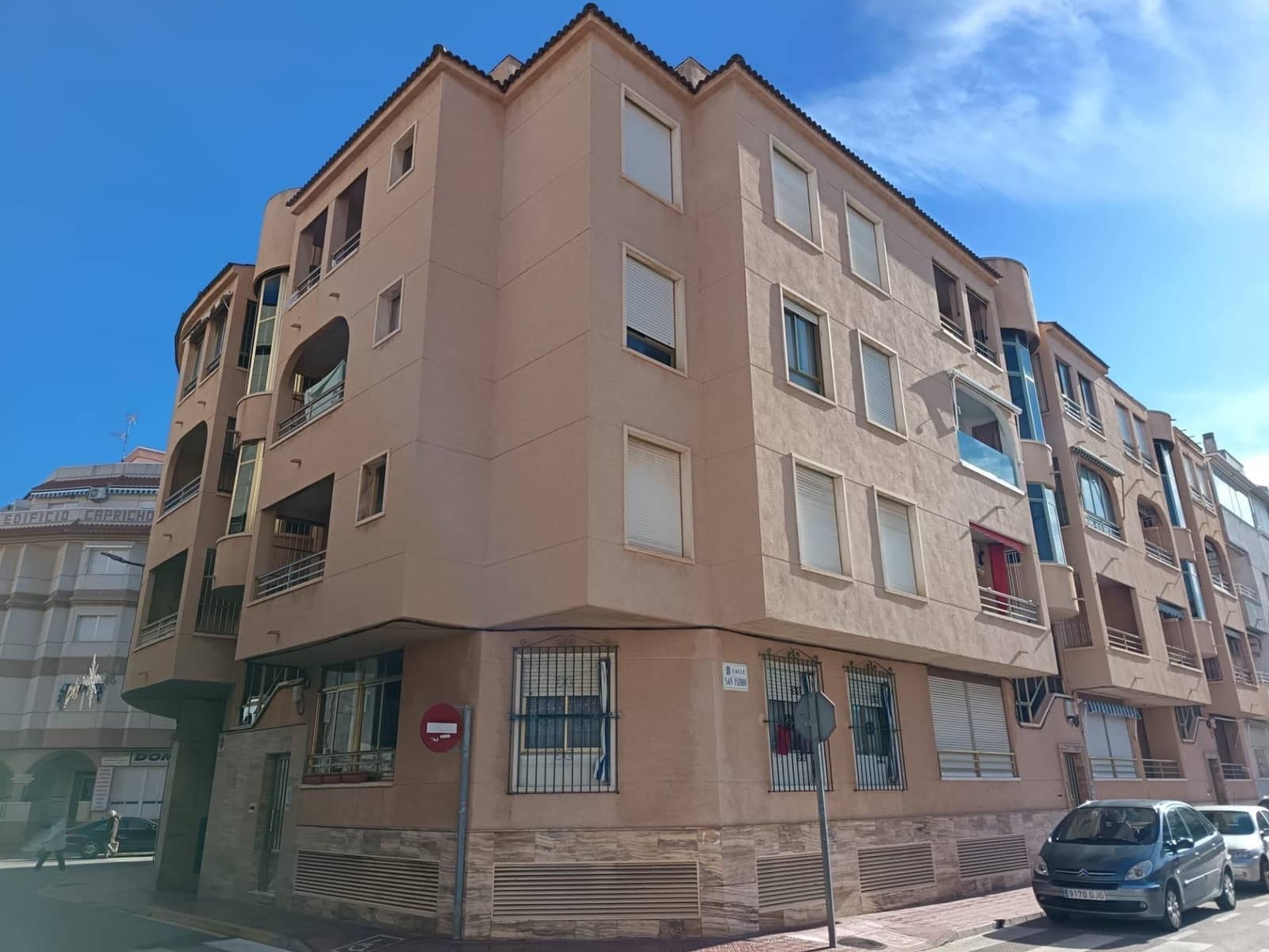 Apartamento de 2 habitaciones en Torrevieja en venta - 139.950 € (Ref: 10165251)