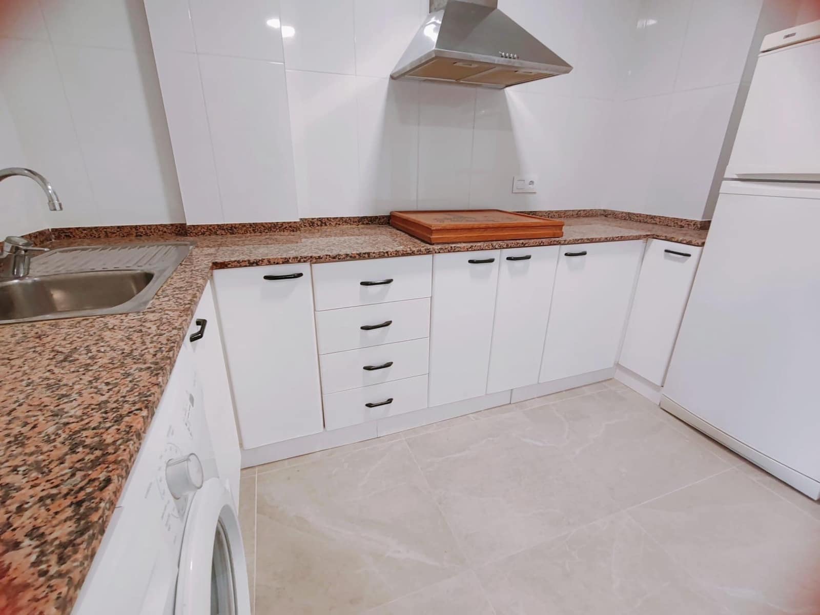 Apartamento de 2 habitaciones en Torrevieja en venta - 139.950 € (Ref: 10165251)