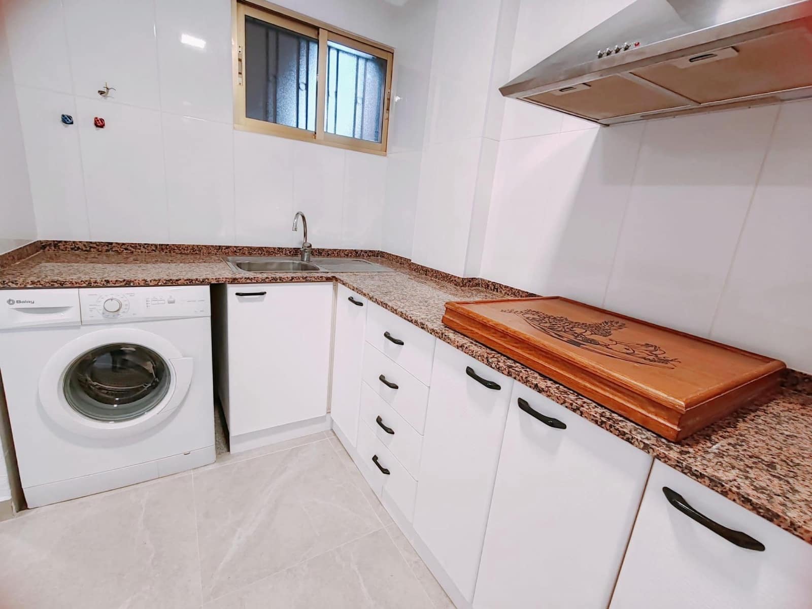 Apartamento de 2 habitaciones en Torrevieja en venta - 139.950 € (Ref: 10165251)