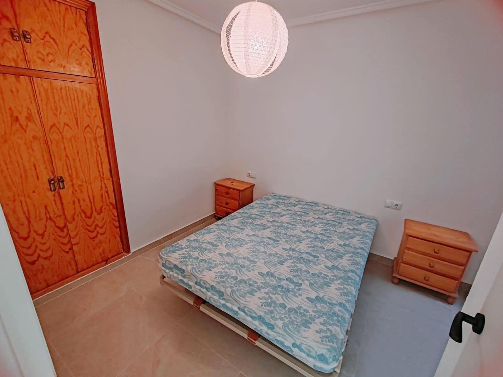 Apartamento de 2 habitaciones en Torrevieja en venta - 139.950 € (Ref: 10165251)