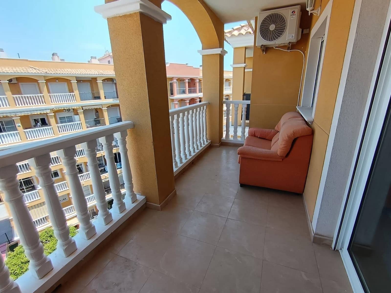 2 slaapkamer Penthouse te koop in Aguas Nuevas met zwembad garage - € 189.980 (Ref: 10165252)