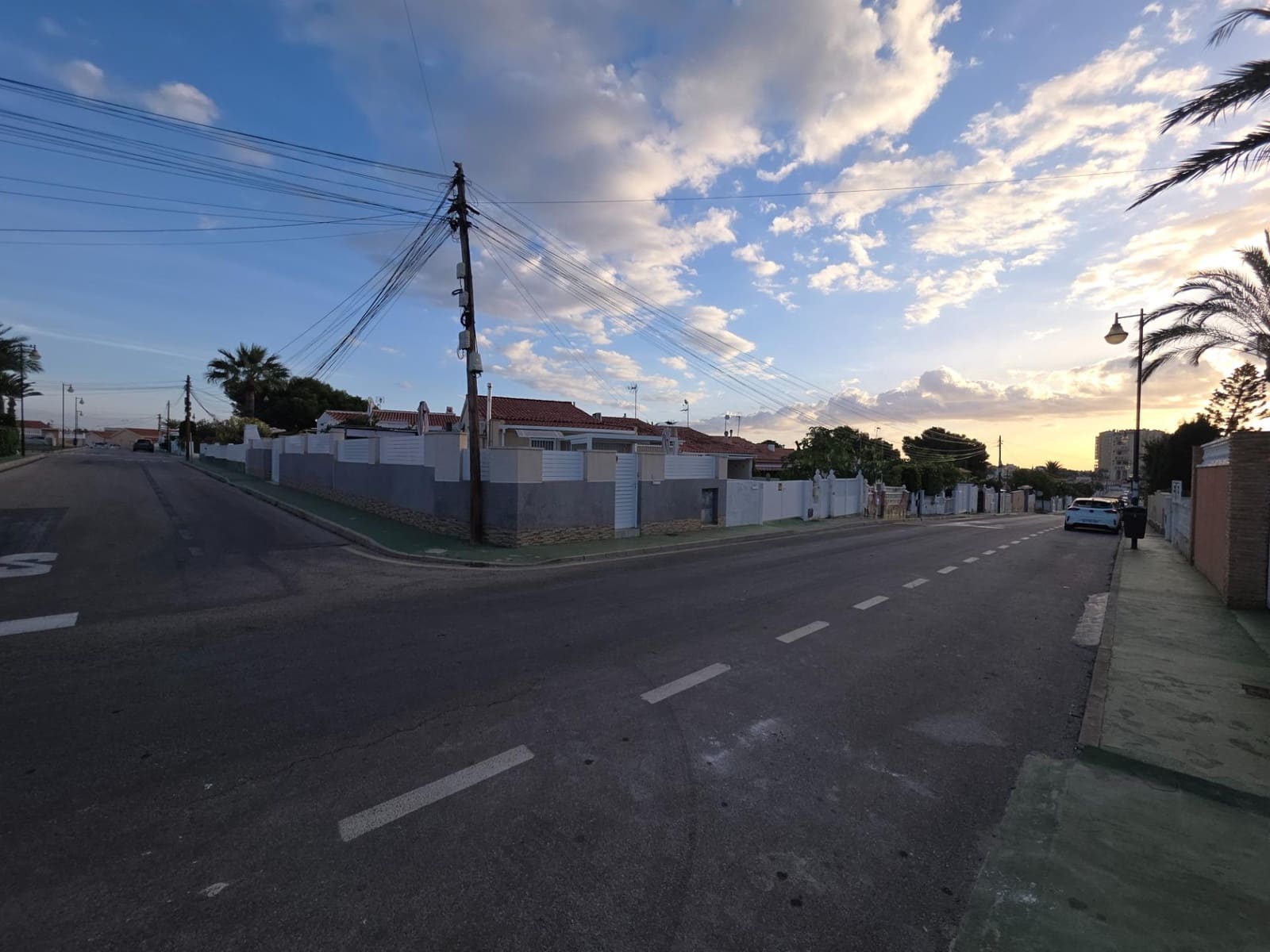 4 slaapkamer Rijtjeshuis te koop in Torrevieja met zwembad garage - € 325.000 (Ref: 10177351)