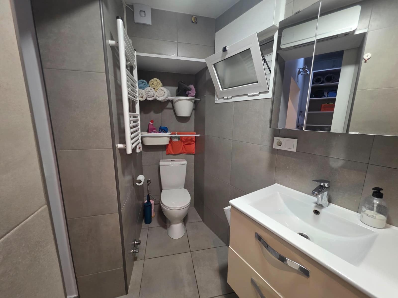 4 slaapkamer Rijtjeshuis te koop in Torrevieja met zwembad garage - € 325.000 (Ref: 10177351)