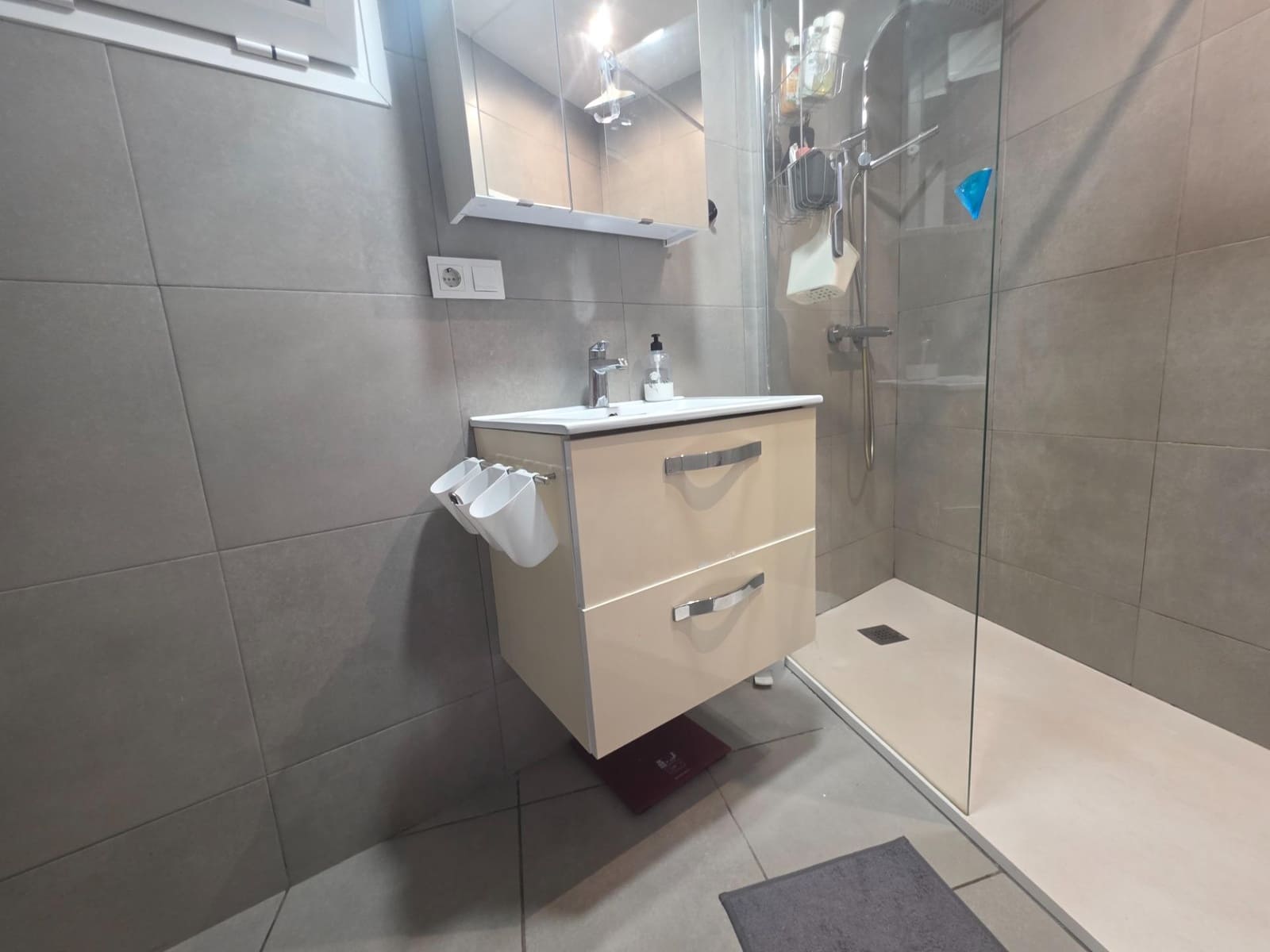 4 slaapkamer Rijtjeshuis te koop in Torrevieja met zwembad garage - € 325.000 (Ref: 10177351)