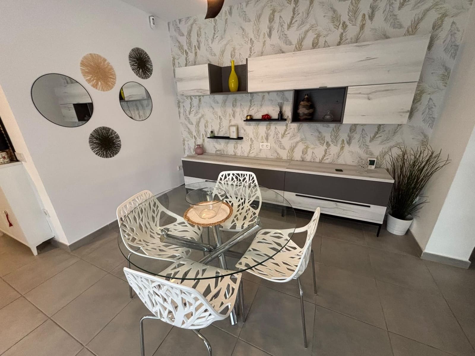 4 slaapkamer Rijtjeshuis te koop in Torrevieja met zwembad garage - € 325.000 (Ref: 10177351)