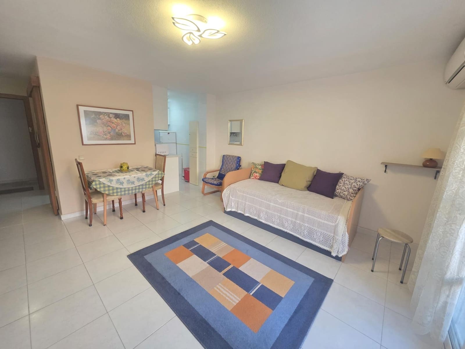 Studio te huur in Torrevieja - € 600 (Ref: 9262742)