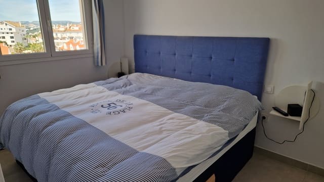 3 soverom Strandleiligheter til salgs i Puerto de Estepona, Estepona med svømmebasseng garasje - € 549 000 (Ref: 9807088)