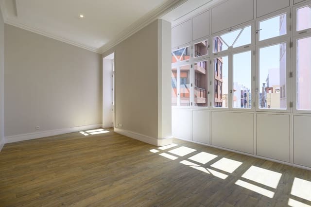 Apartamento de 3 habitaciones en Triana, Las Palmas de Gran Canaria en venta con garaje - 515.000 € (Ref: 9420520)