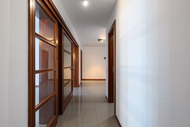 3 makuuhuone Huoneisto myytävänä paikassa Ciudad Jardín, Las Palmas de Gran Canaria mukana 
autotalli - 465 000 € (Ref: 9420522)