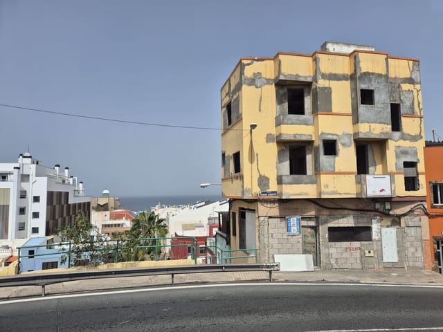 Apartamento en Guanarteme, Las Palmas de Gran Canaria en venta con garaje - 445.000 € (Ref: 9420523)