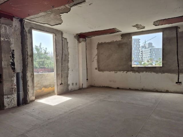 Apartamento en Guanarteme, Las Palmas de Gran Canaria en venta con garaje - 445.000 € (Ref: 9420523)