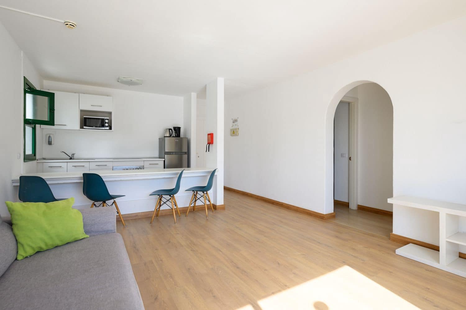 2 bedroom Apartment for sale in Puerto Rico with garage - € 318,000 (Ref: 9420524)