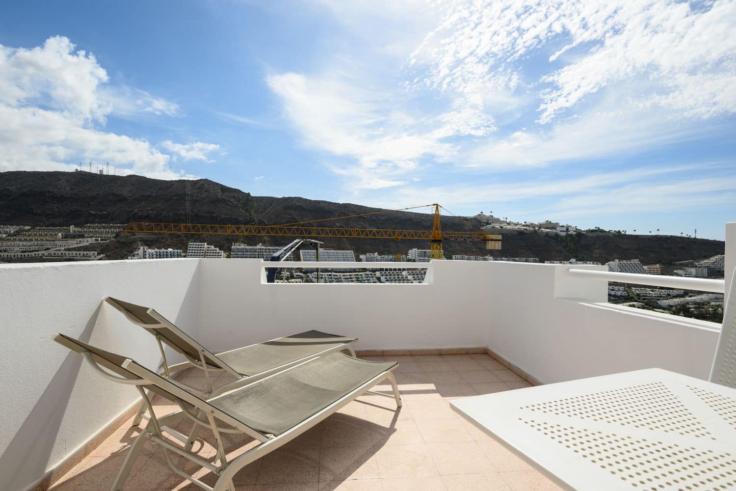 2 bedroom Apartment for sale in Puerto Rico with garage - € 318,000 (Ref: 9420524)