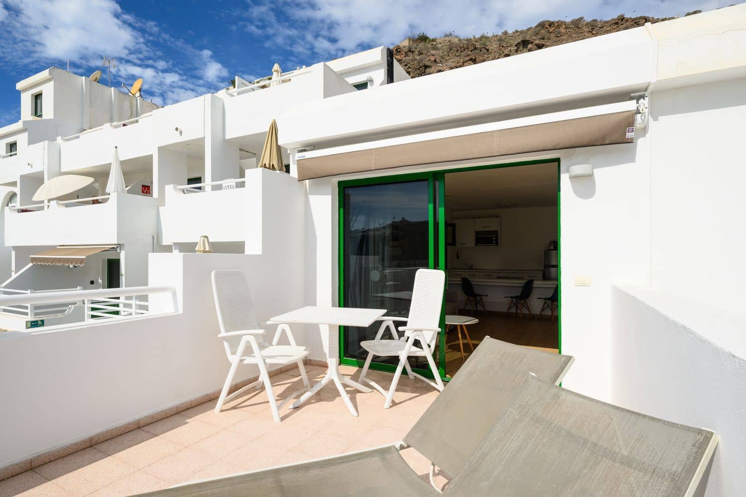 2 bedroom Apartment for sale in Puerto Rico with garage - € 318,000 (Ref: 9420524)