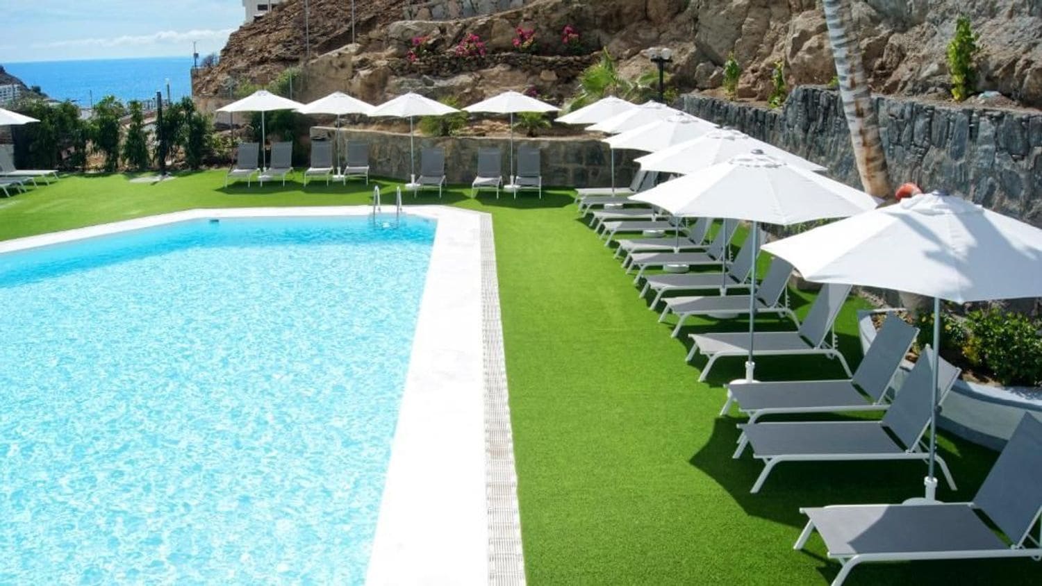 2 bedroom Apartment for sale in Puerto Rico with garage - € 318,000 (Ref: 9420524)