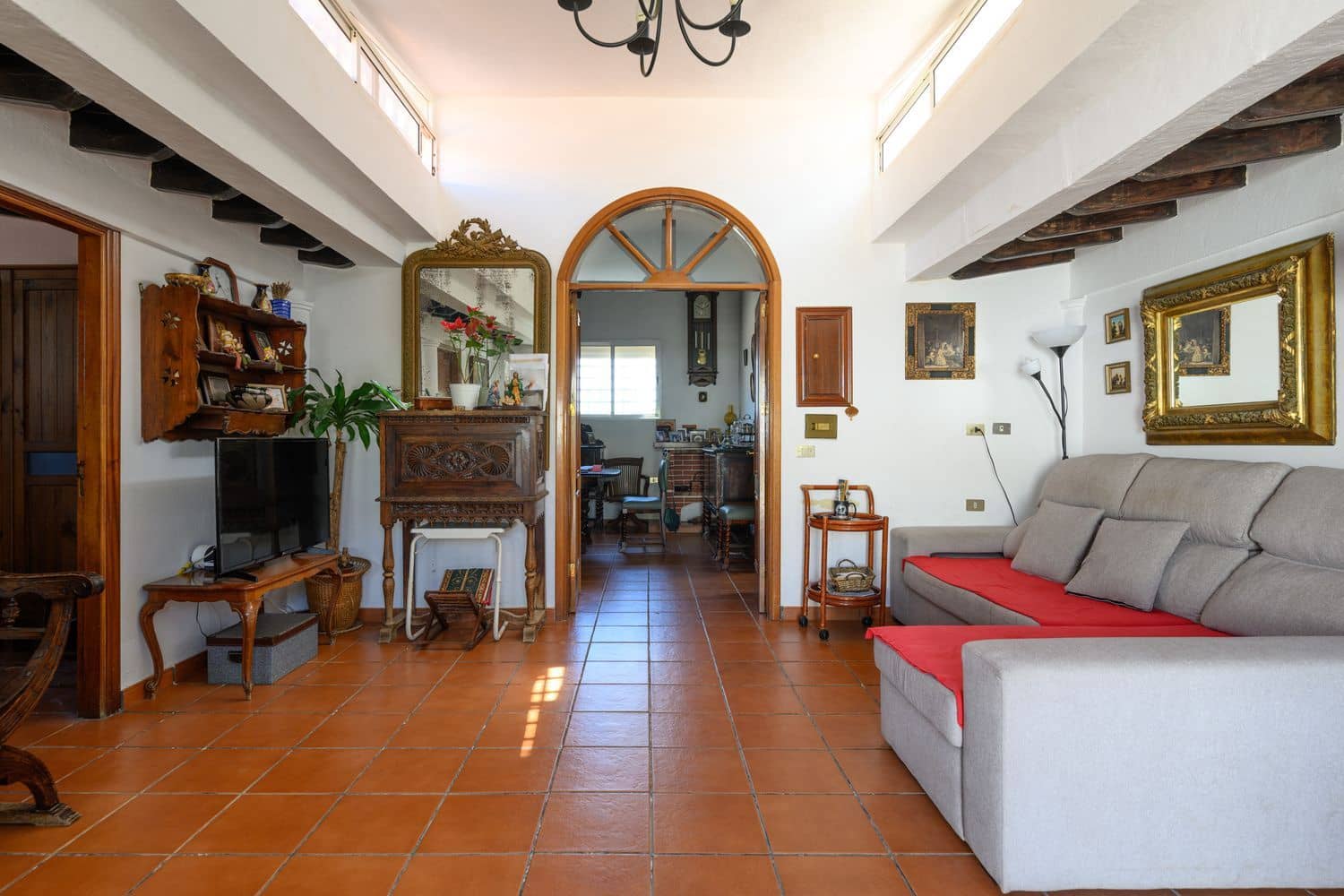 7 Zimmer Finca/Landgut zu verkaufen in Telde mit Pool Garage - 840.000 € (Ref: 9420525)