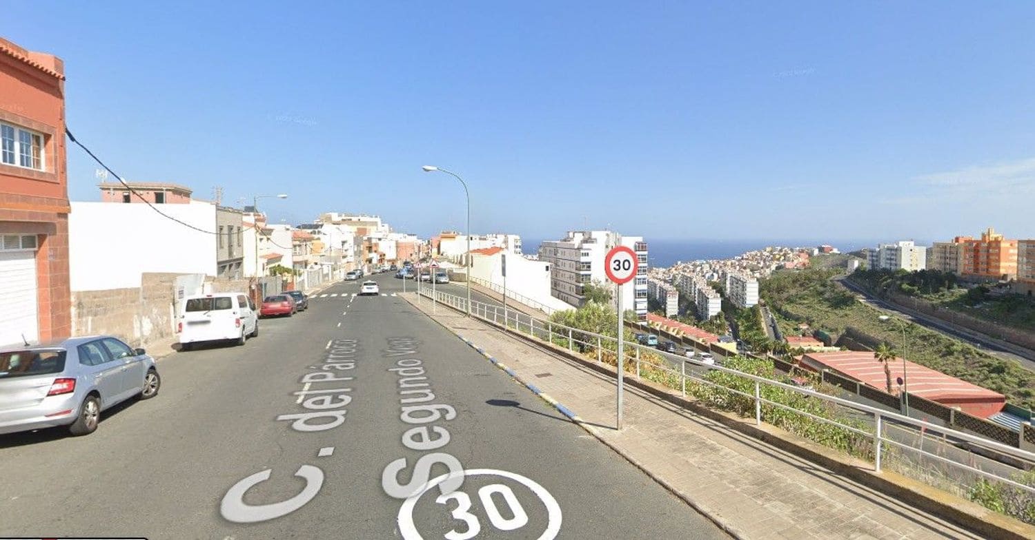 Grond te koop in Las Palmas de Gran Canaria - € 180.000 (Ref: 9420532)