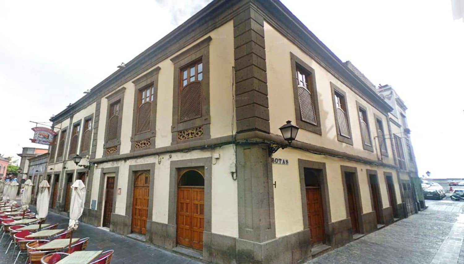 Erhverv til salg i Las Palmas de Gran Canaria - € 3.000.000 (Ref: 9420533)