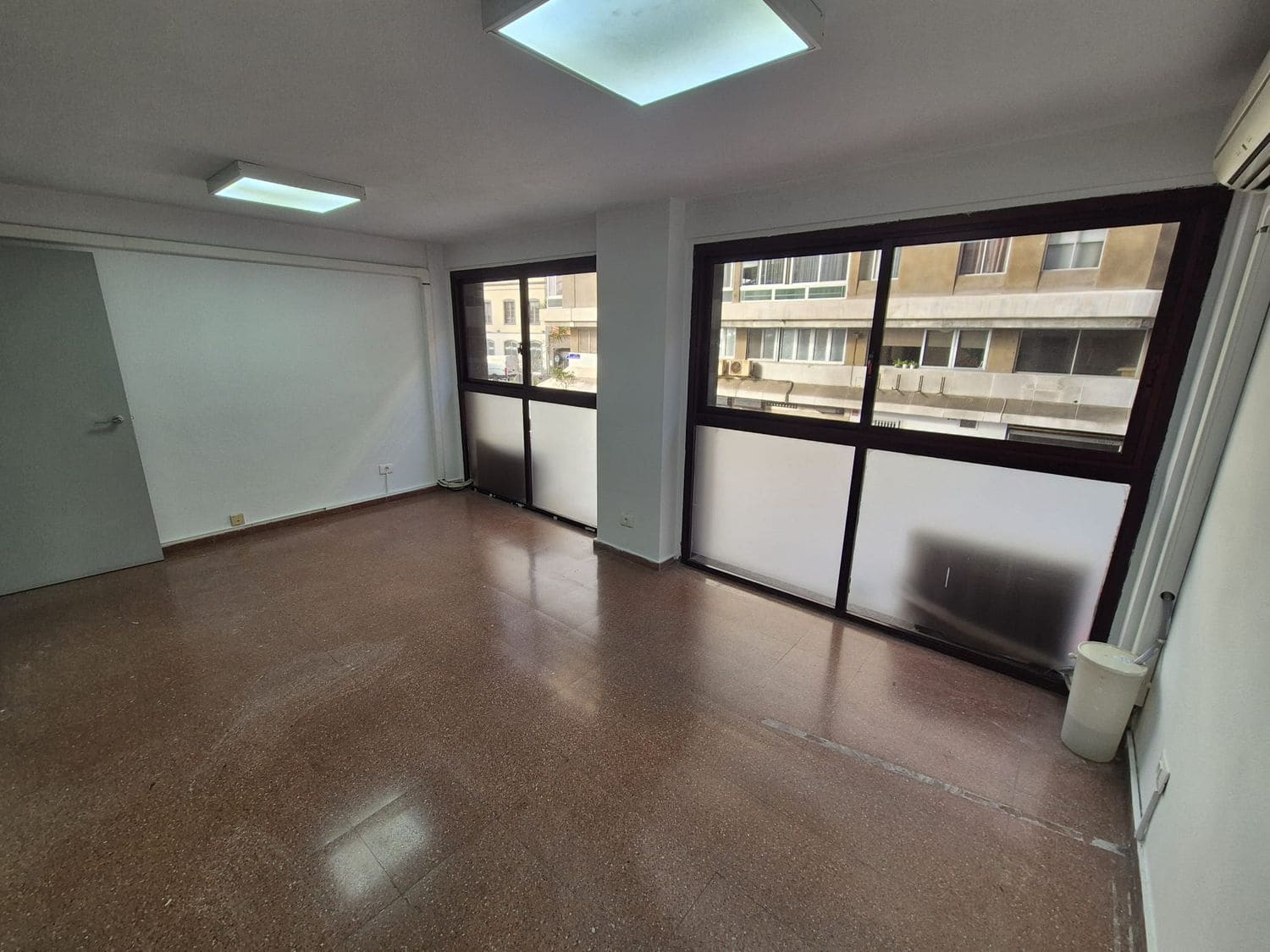 Toimisto vuokrattavana paikassa Las Palmas de Gran Canaria - 600 € (Ref: 9426686)