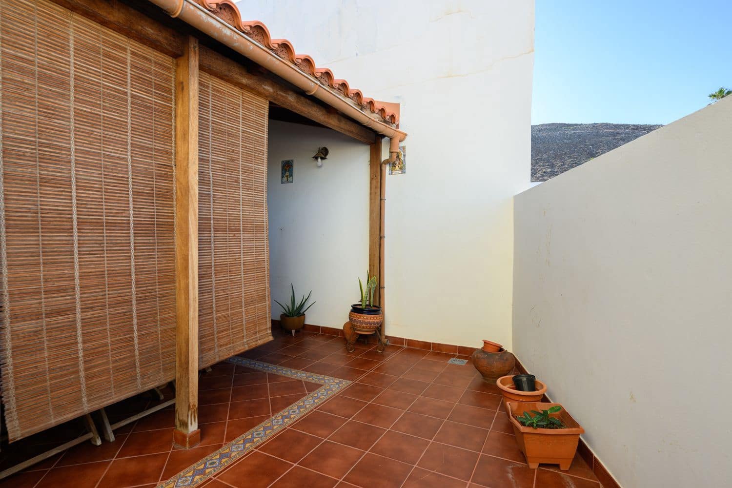 3 bedroom Villa for sale in Galdar with garage - € 360,000 (Ref: 9426689)