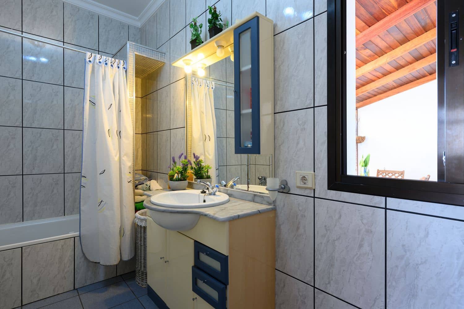 3 bedroom Villa for sale in Galdar with garage - € 360,000 (Ref: 9426689)