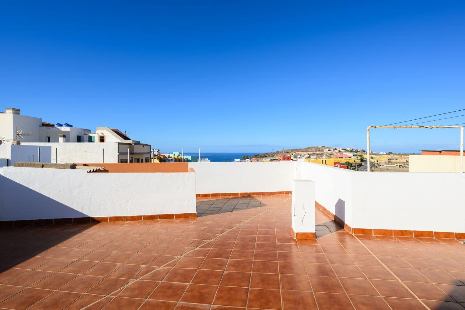 3 bedroom Villa for sale in Galdar with garage - € 360,000 (Ref: 9426689)