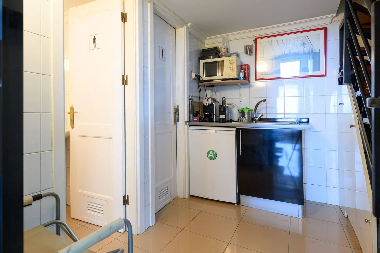 Kommersiell til salgs i Las Palmas de Gran Canaria - € 295 000 (Ref: 9439675)