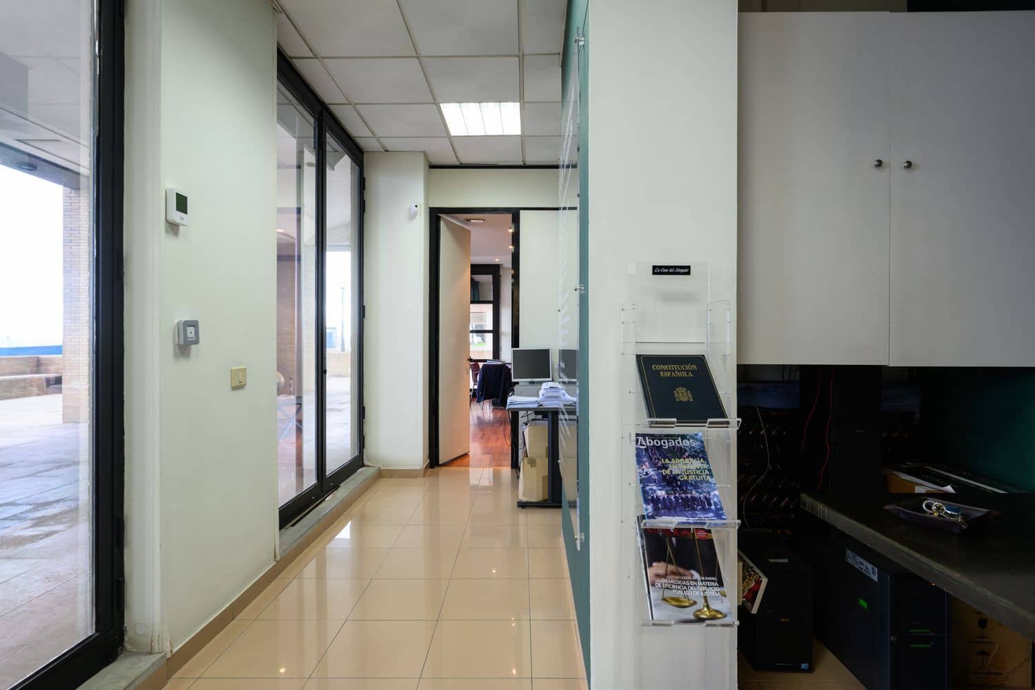 Kommersiell til salgs i Las Palmas de Gran Canaria - € 295 000 (Ref: 9439675)