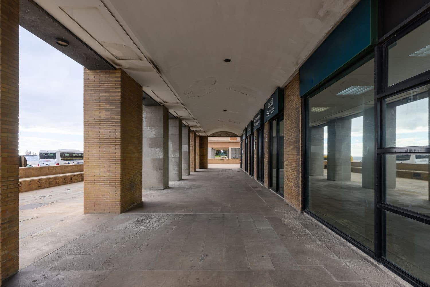 Kommersiell til salgs i Las Palmas de Gran Canaria - € 295 000 (Ref: 9439675)