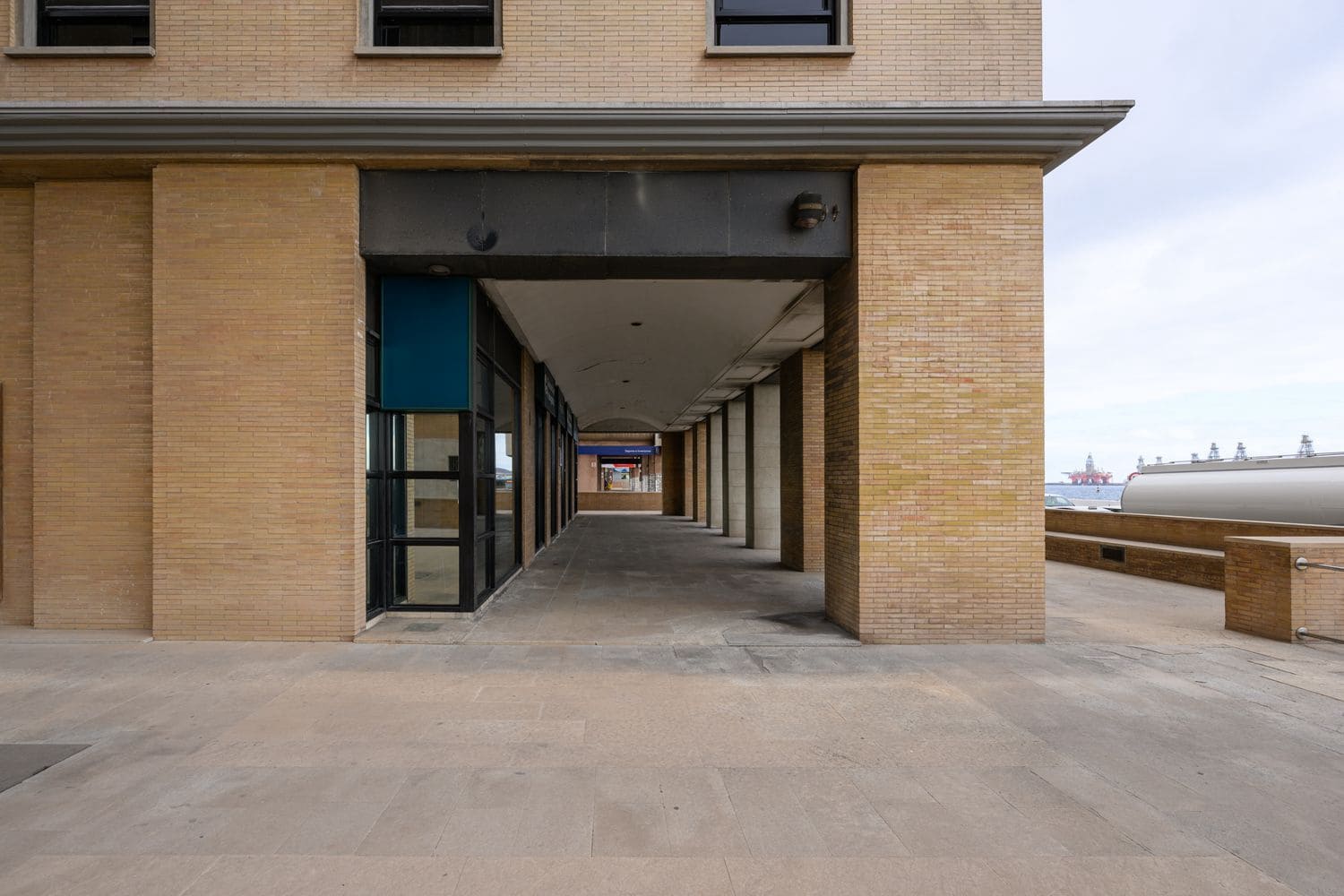 Kommersiell til salgs i Las Palmas de Gran Canaria - € 295 000 (Ref: 9439675)