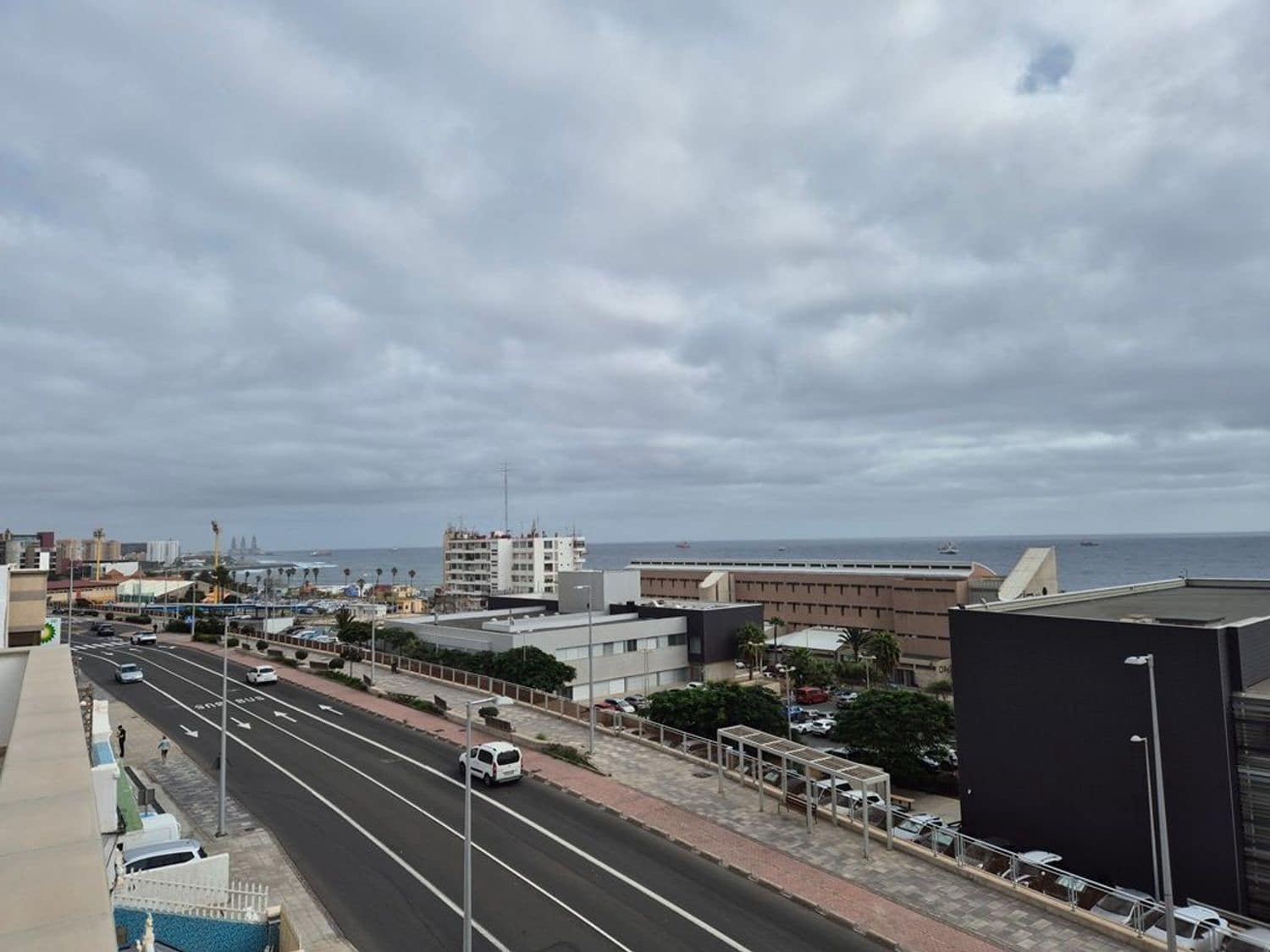 Komercyjne na sprzedaż w Las Palmas de Gran Canaria - 1 900 000 € (Ref: 9594510)