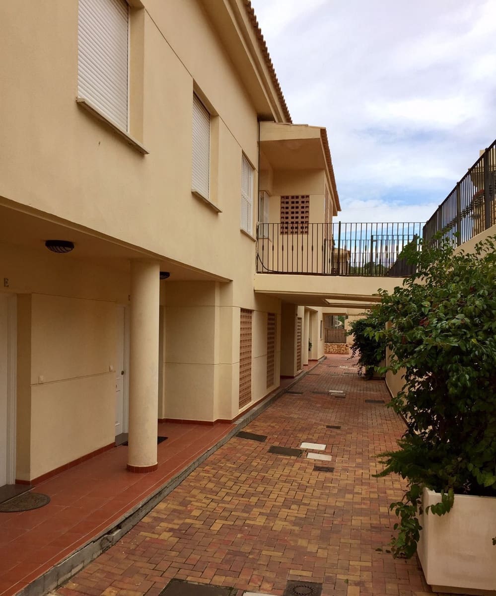 3 Zimmer Haus zu verkaufen in Altea mit Pool Garage - 480.000 € (Ref: 10018172)