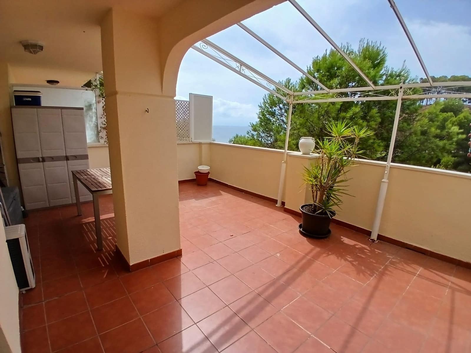 3 bedroom Townhouse for sale in Altea with pool garage - € 460,000 (Ref: 10018172)
