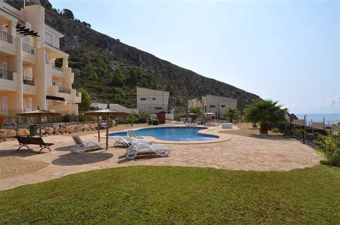Apartamento de 2 habitaciones en Altea en venta con piscina garaje - 360.000 € (Ref: 10033409)