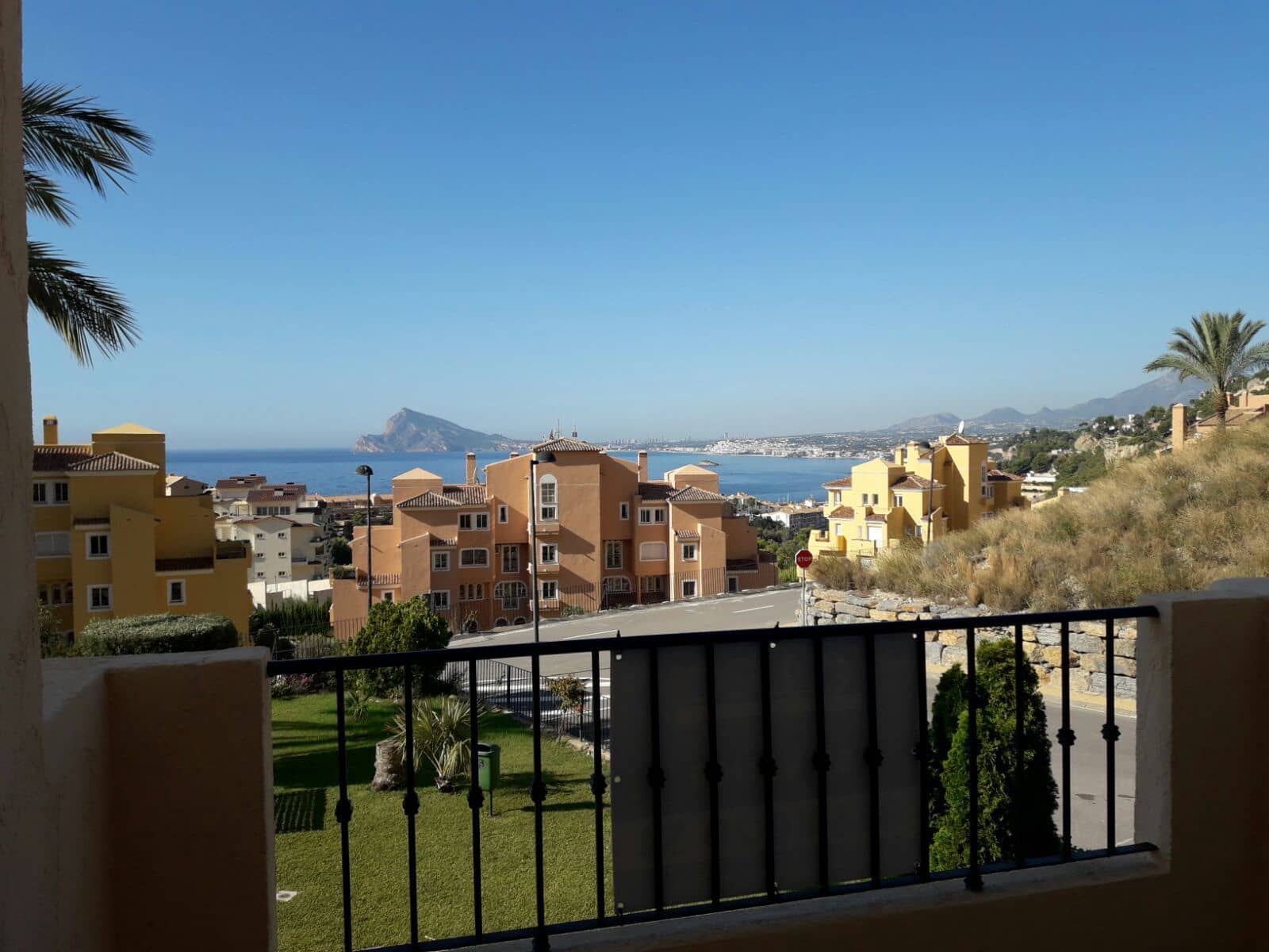Apartamento de 2 habitaciones en Altea en venta con piscina garaje - 360.000 € (Ref: 10033409)