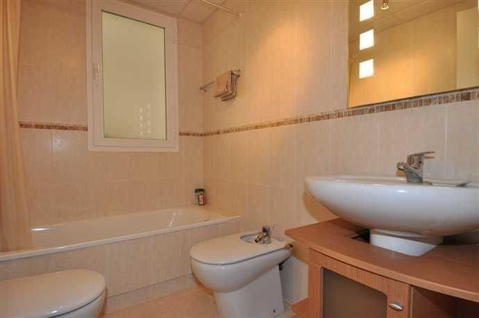2 bedroom Apartment for sale in Altea with pool garage - € 310,000 (Ref: 10033409)