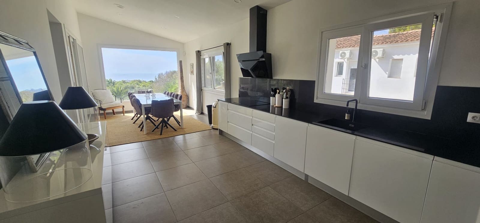 4 bedroom Villa for sale in Galera de las Palmeras with pool garage - € 1,499,000 (Ref: 10101800)