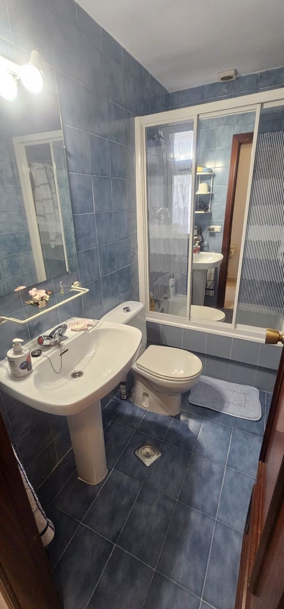 2 sypialnia Apartament na sprzedaż w Benidorm z basenem garażem - 300 000 € (Ref: 10154547)