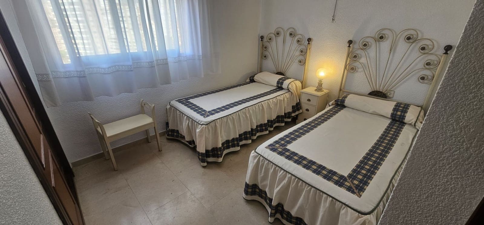 2 sypialnia Apartament na sprzedaż w Benidorm z basenem garażem - 300 000 € (Ref: 10154547)
