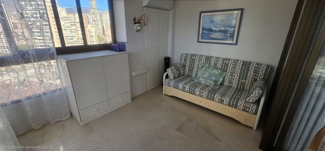 Apartamento de 2 habitaciones en Rincón de Loix, Benidorm en venta con piscina garaje - 300.000 € (Ref: 10154547)