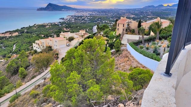 Ubebygd land til salgs i Altea - € 495 000 (Ref: 10170487)