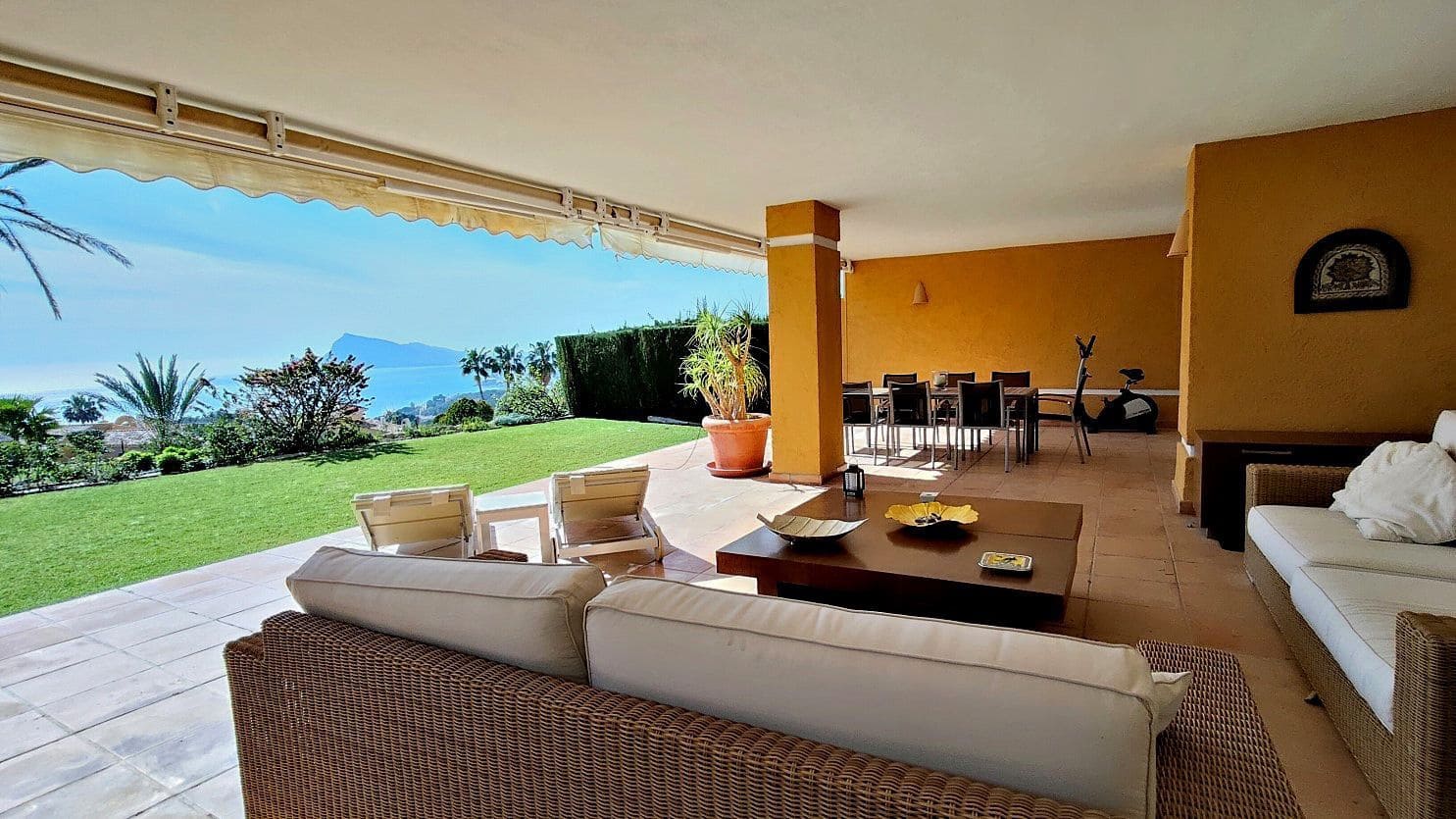 3 soverom Leilighet til salgs i Altea med svømmebasseng garasje - € 945 000 (Ref: 10170488)