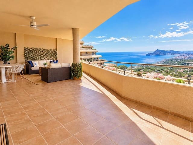 Ático de 2 habitaciones en Altea en venta con piscina garaje - 550.000 € (Ref: 10170489)
