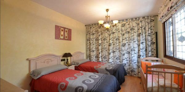 4 soverom Villa til salgs i Altea la Vella med svømmebasseng garasje - € 695 000 (Ref: 1855056)