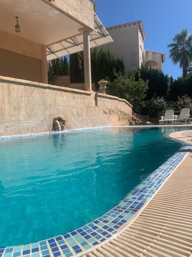 4 soverom Villa til salgs i Altea la Vella med svømmebasseng garasje - € 695 000 (Ref: 1855056)