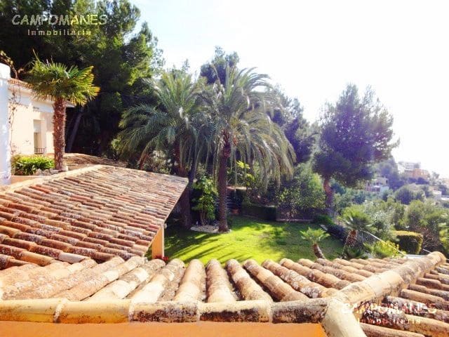 7 bedroom Villa for sale in Altea with pool garage - € 4,500,000 (Ref: 3542893)