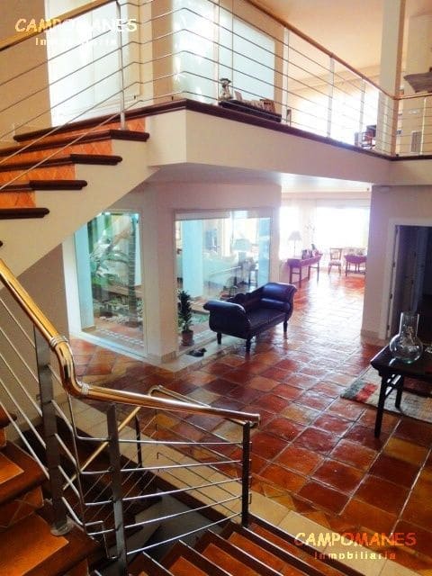7 bedroom Villa for sale in Altea with pool garage - € 4,500,000 (Ref: 3542893)